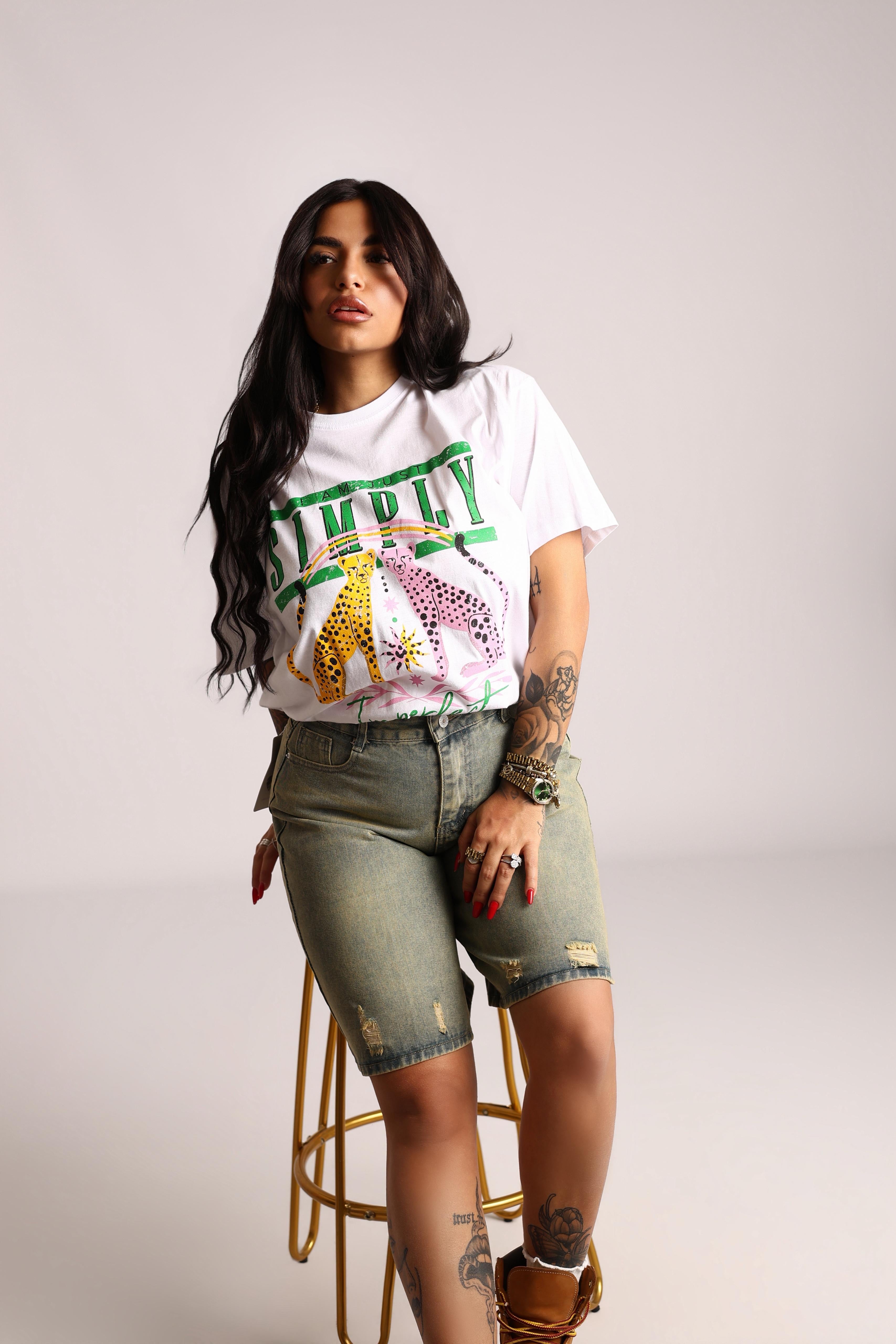 T-SHIRT OVER WHITE SIMPLY - TIGER