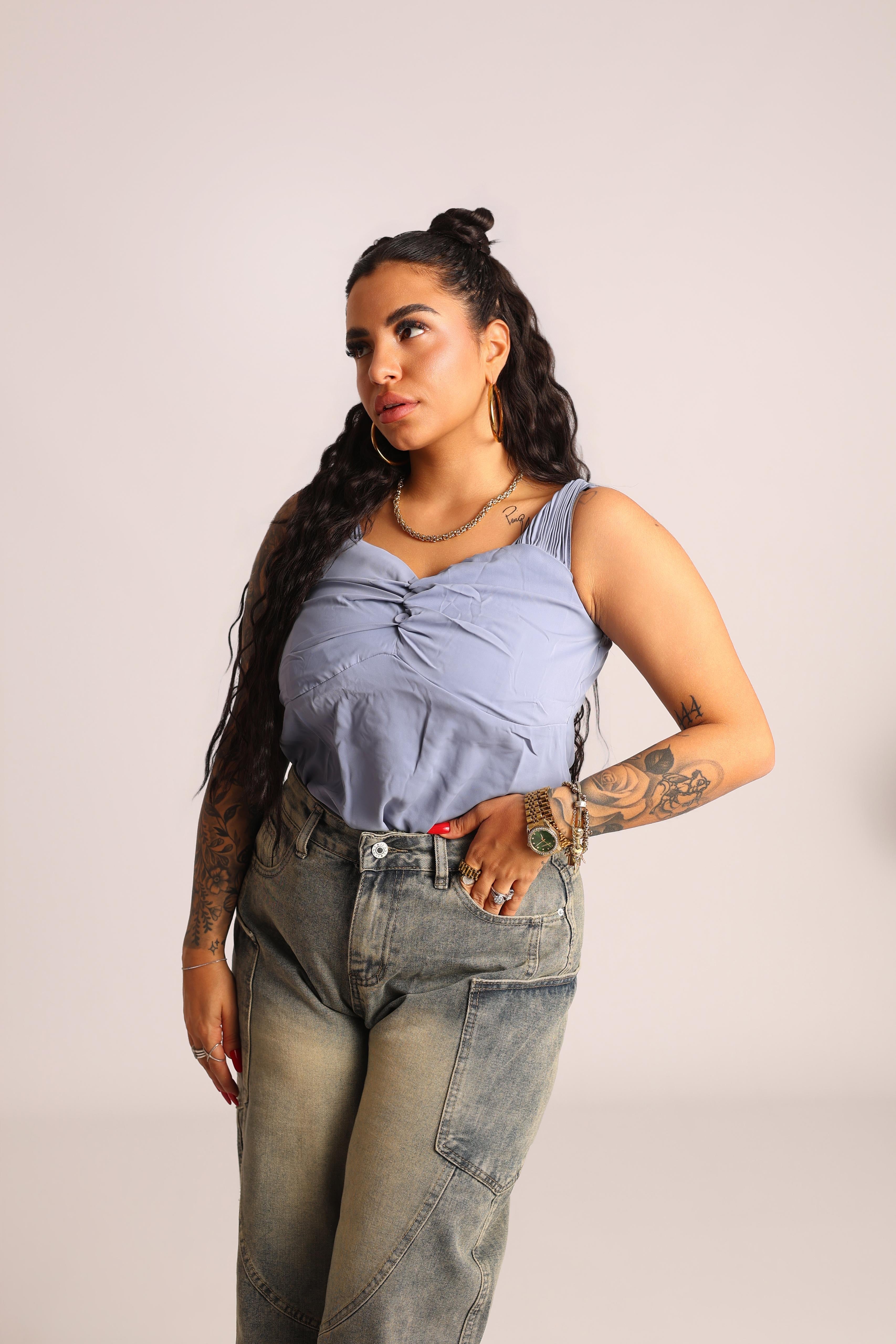 TOP DETAILS SQUARE - MIL