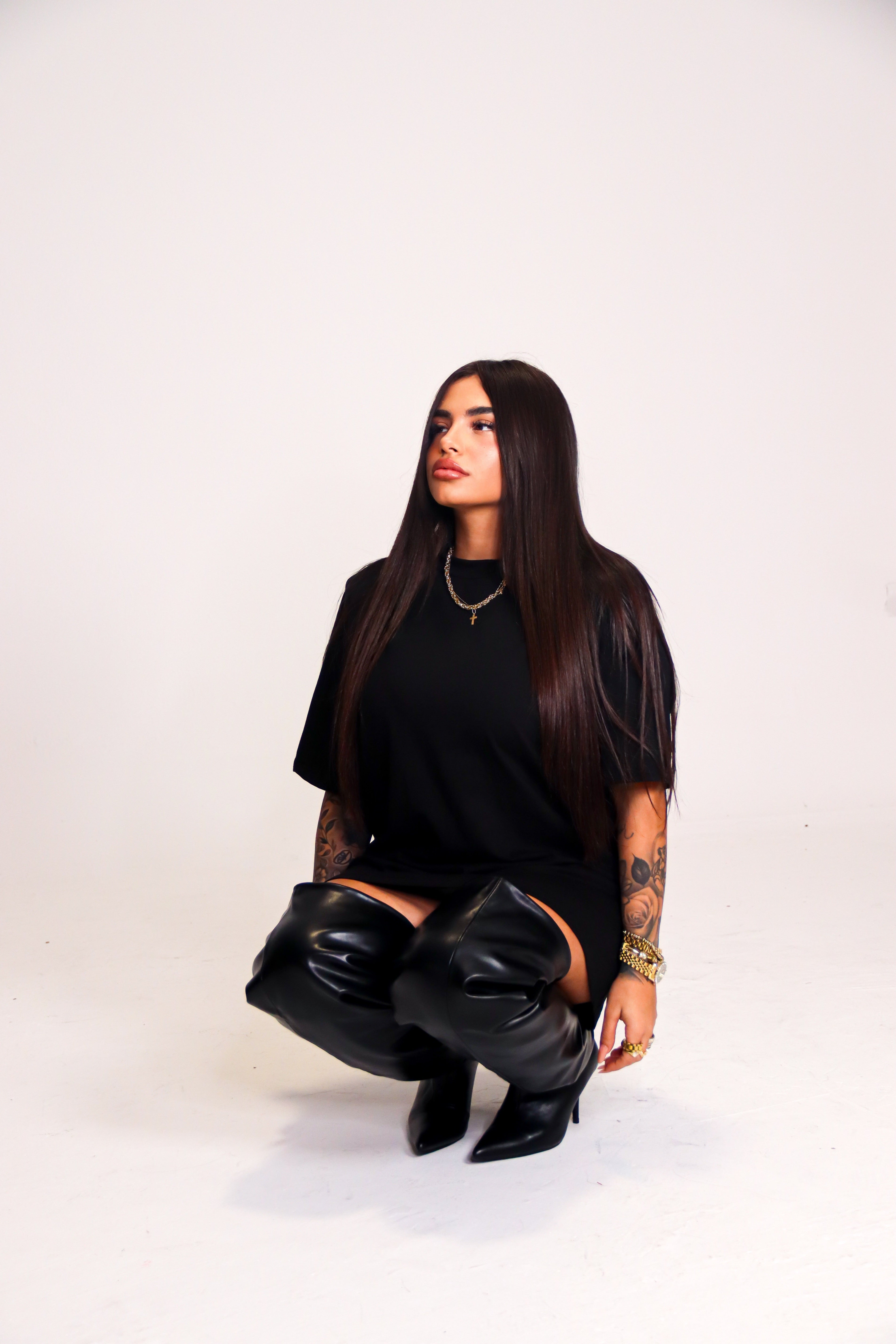 T-SHIRT OVER - BLACK